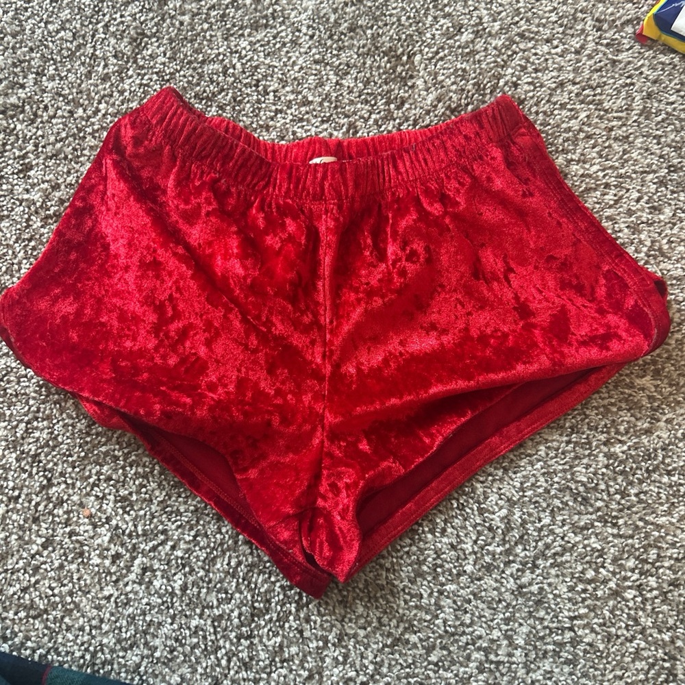 Red Velvet Women's Shorts
